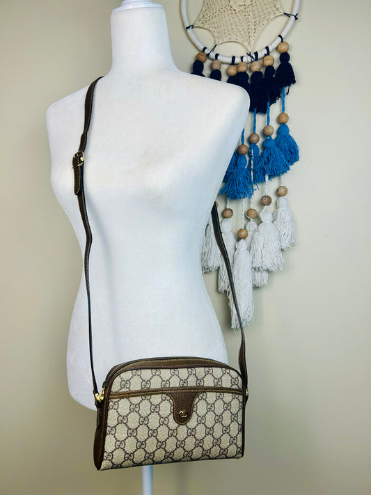 Vintage Gucci Supreme Sling
