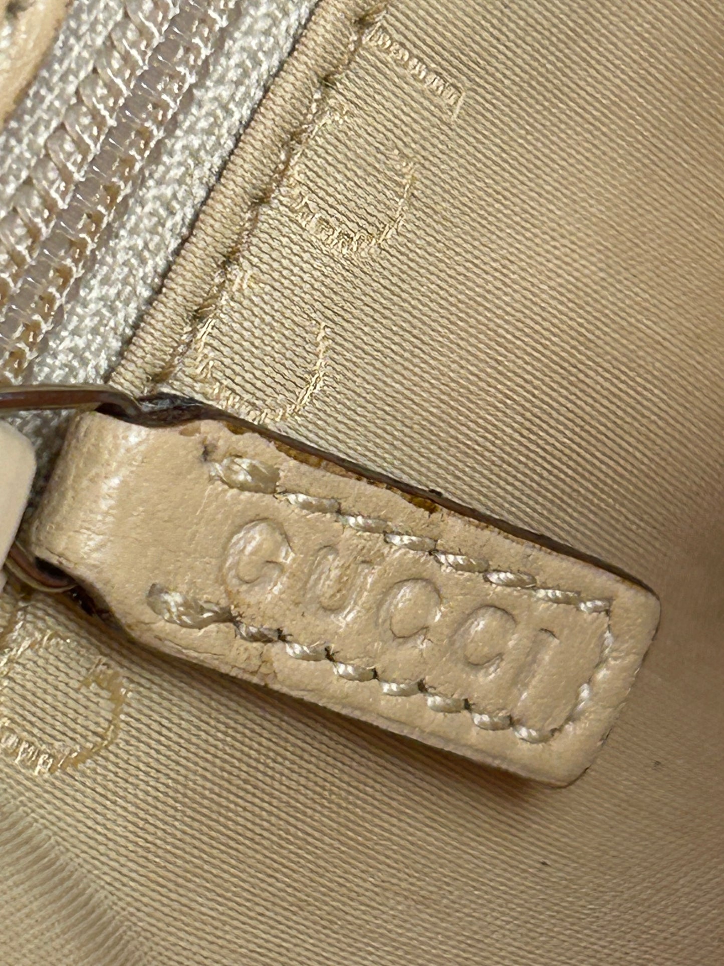 Gucci Beige Chain Shoulder Bag