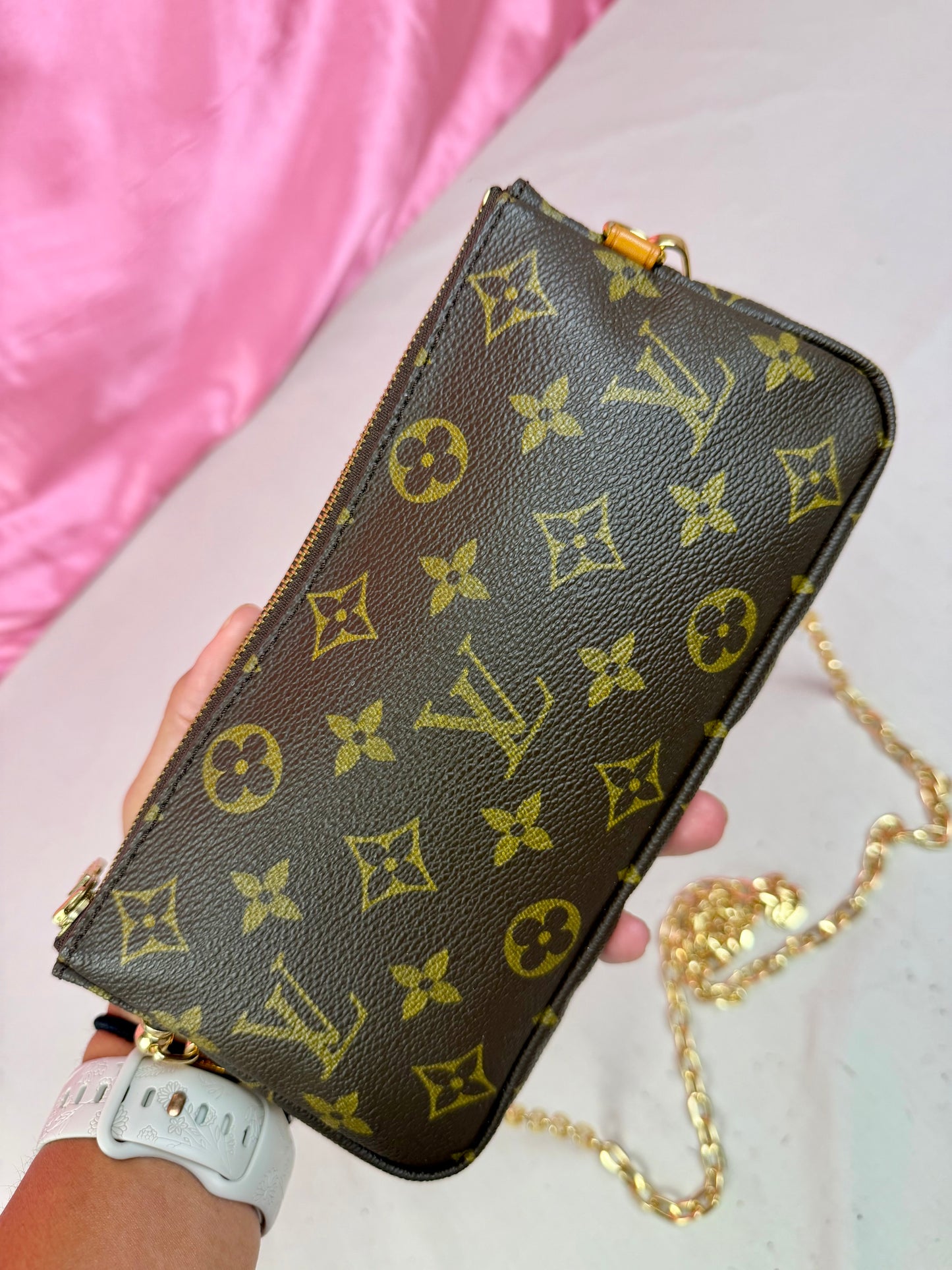 Sac Shopping Pouch on Chain