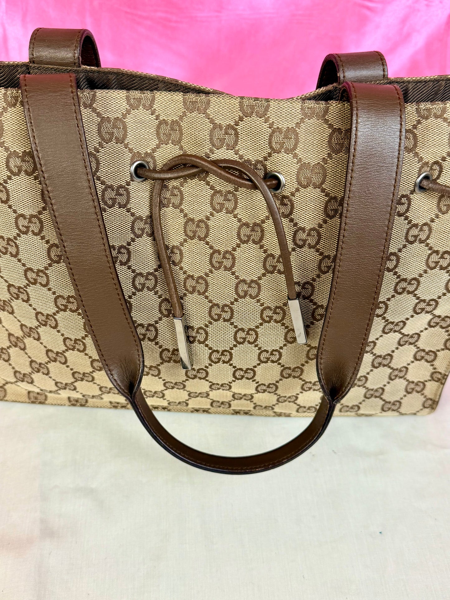 Gucci Small Supreme Tote