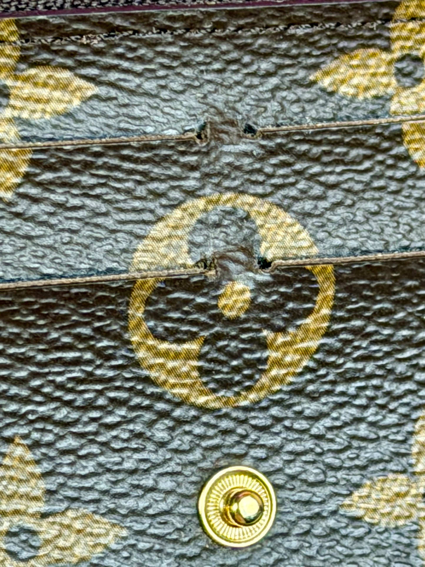 Louis Vuitton Emilie Wallet