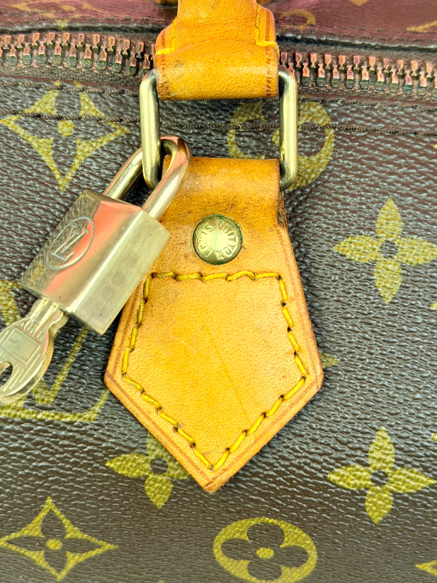 Vintage Speedy 25
