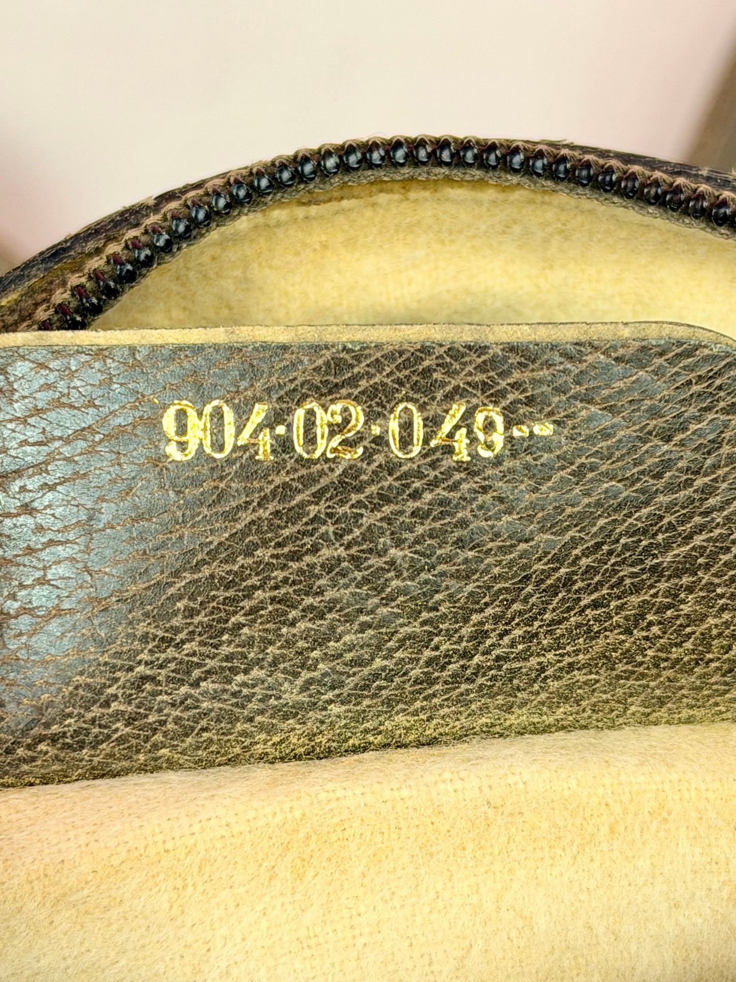 Double Zipper Sherry Line