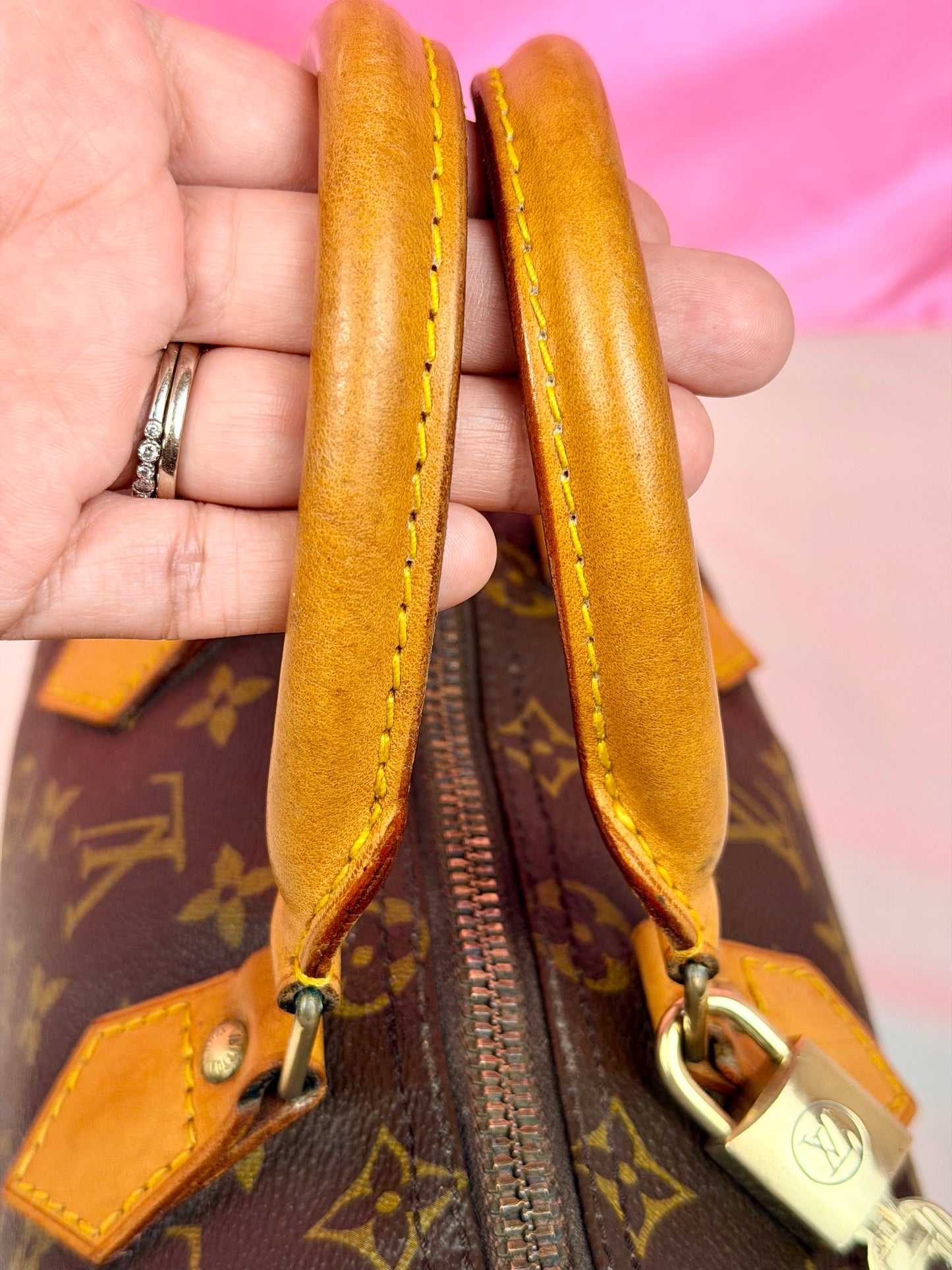 Vintage Speedy 25