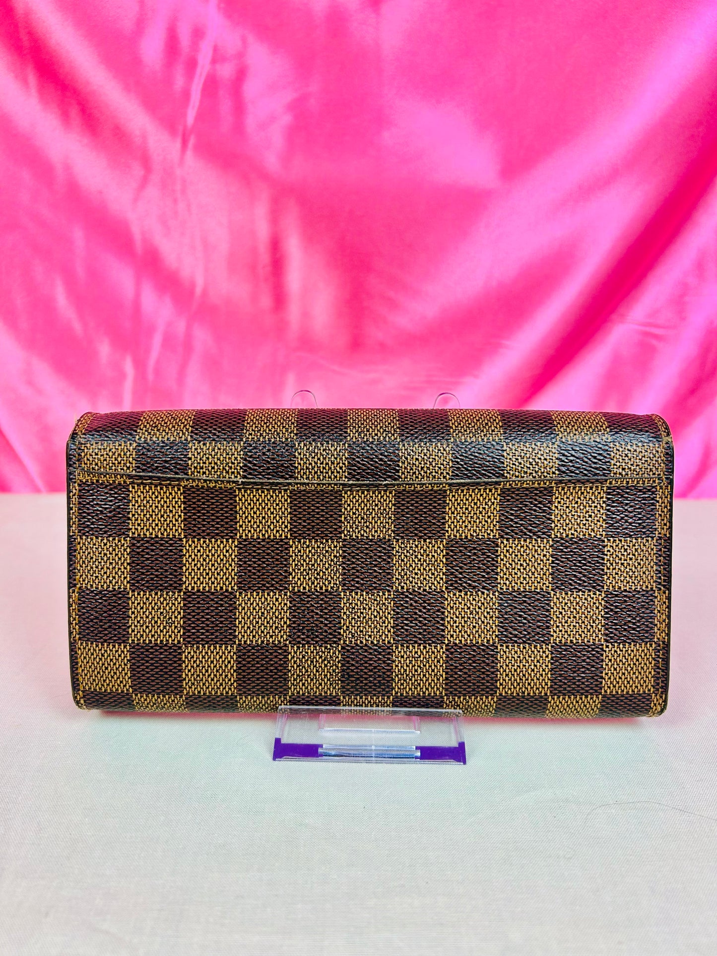 New Model Sarah Wallet in DE