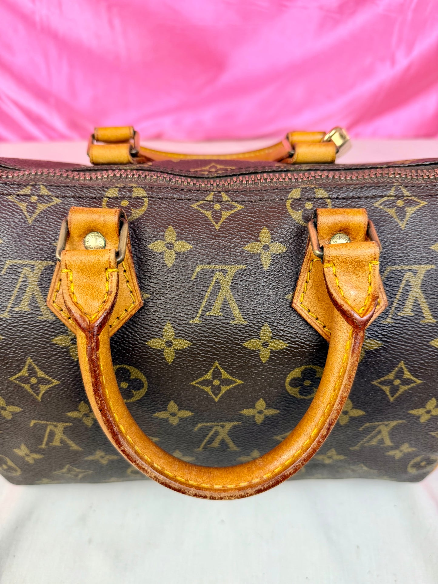 Vintage Speedy 25