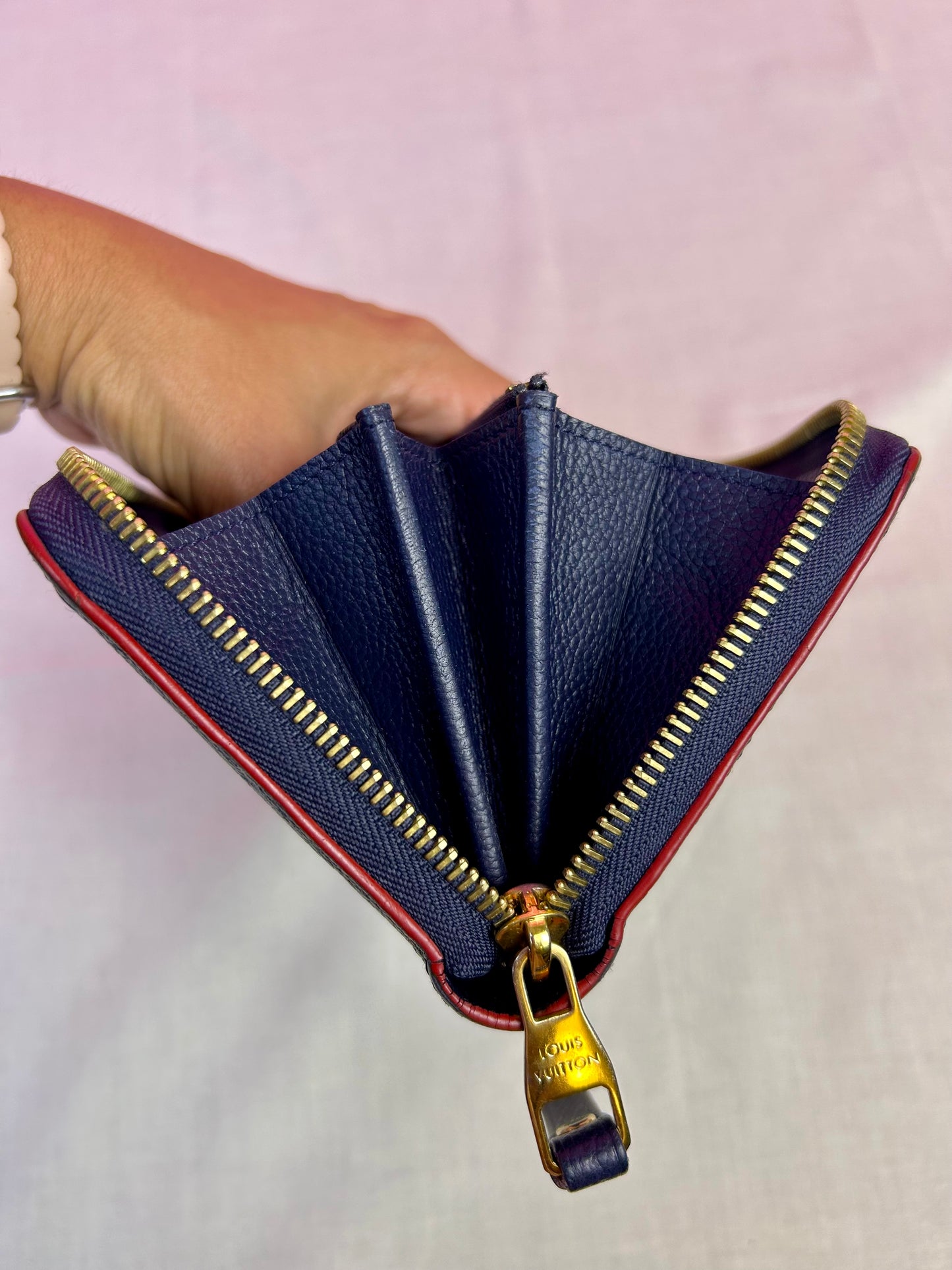 Navy Empreinte Zippy Wallet