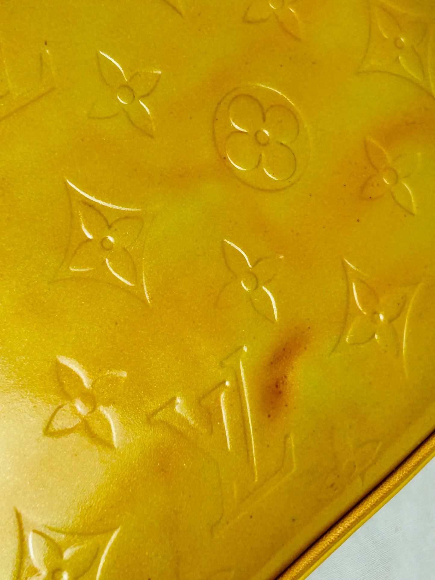 Christie GM in Yellow Vernis