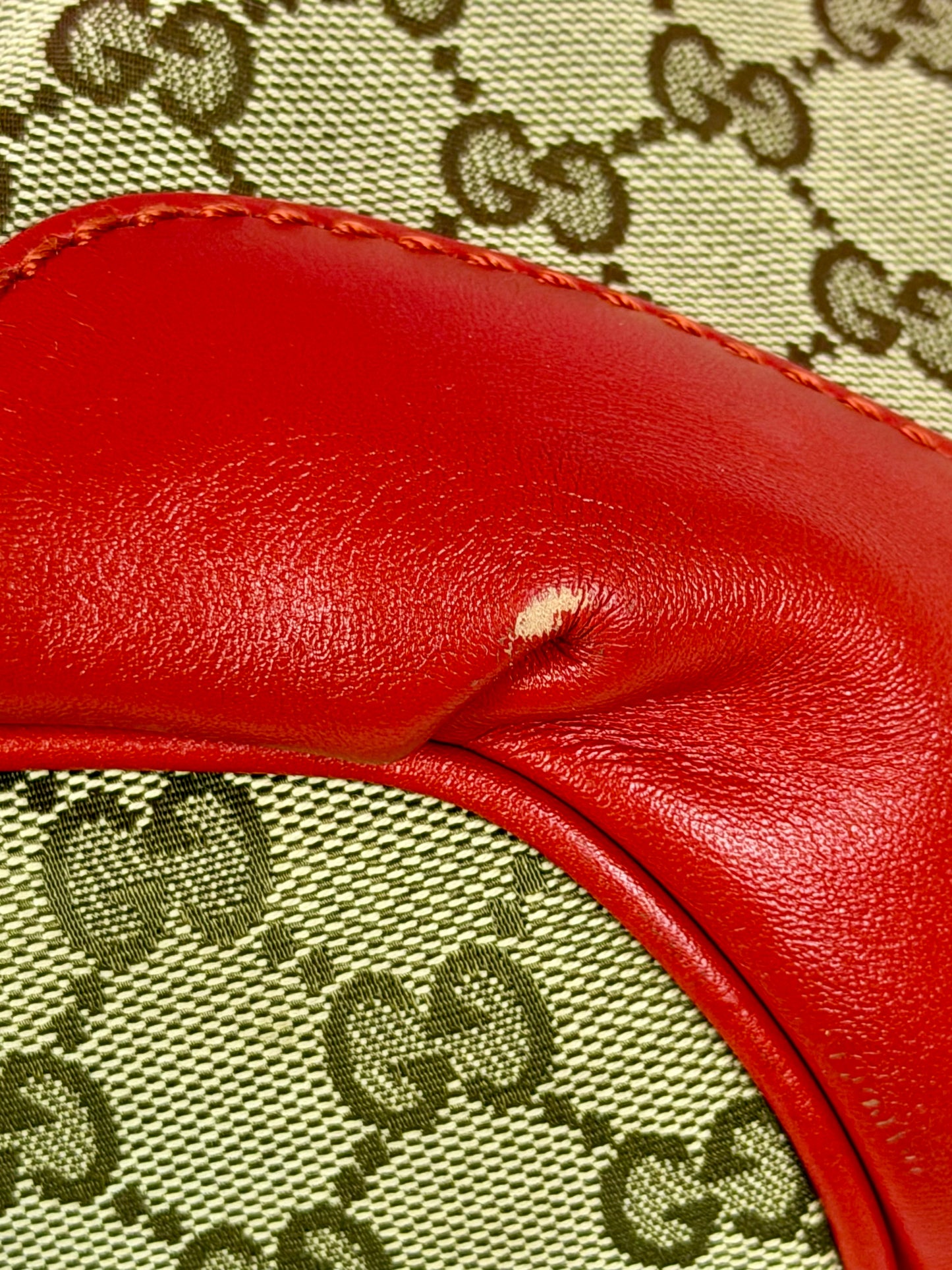 Gucci Sukey Two-Way