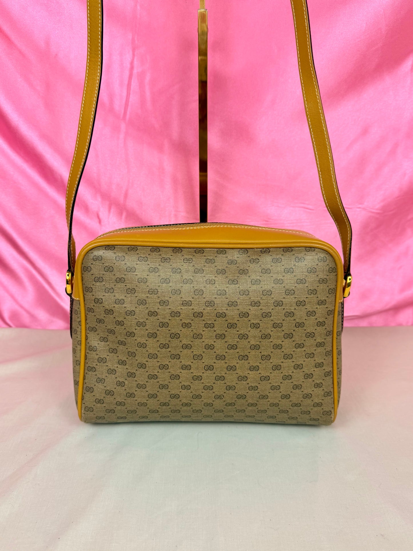 MicroGG Sherry Line with Pouch