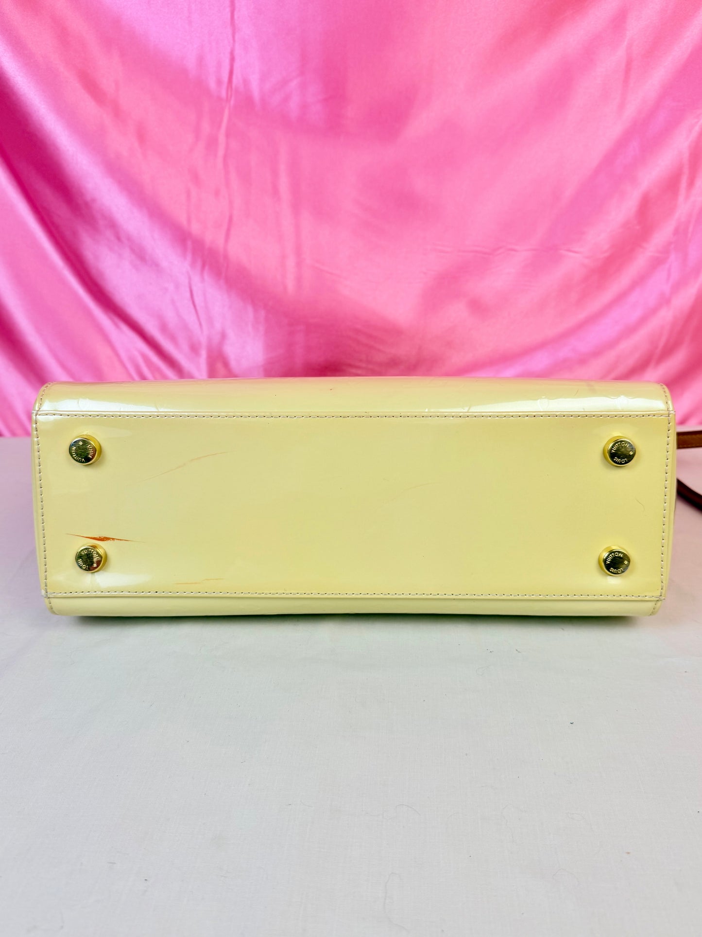 Brea MM in Pale Yellow Vernis