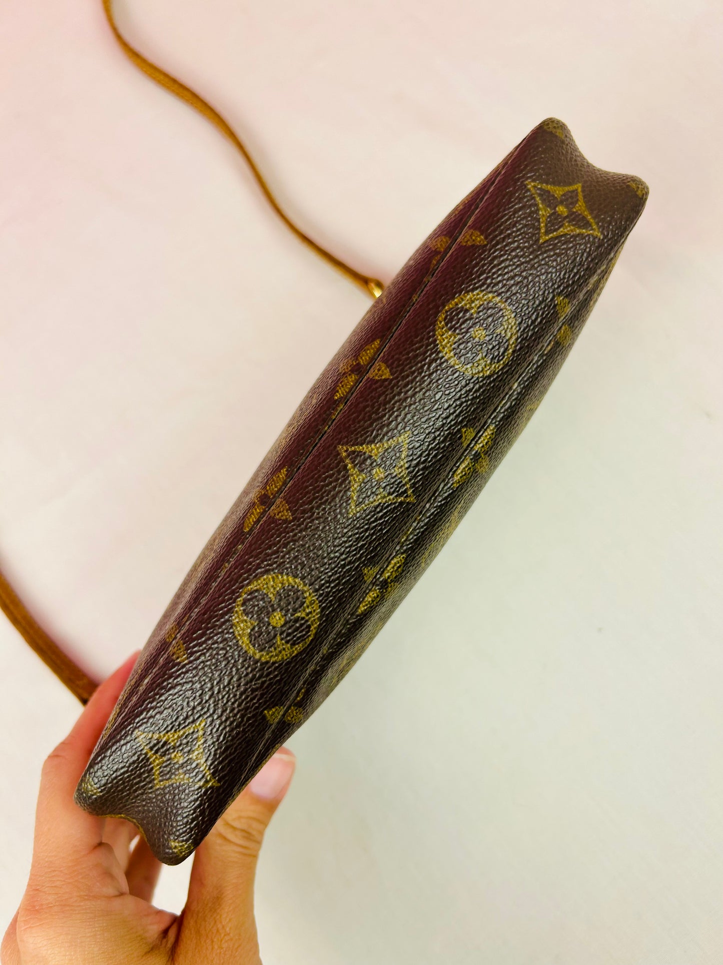 Pochette Accessories