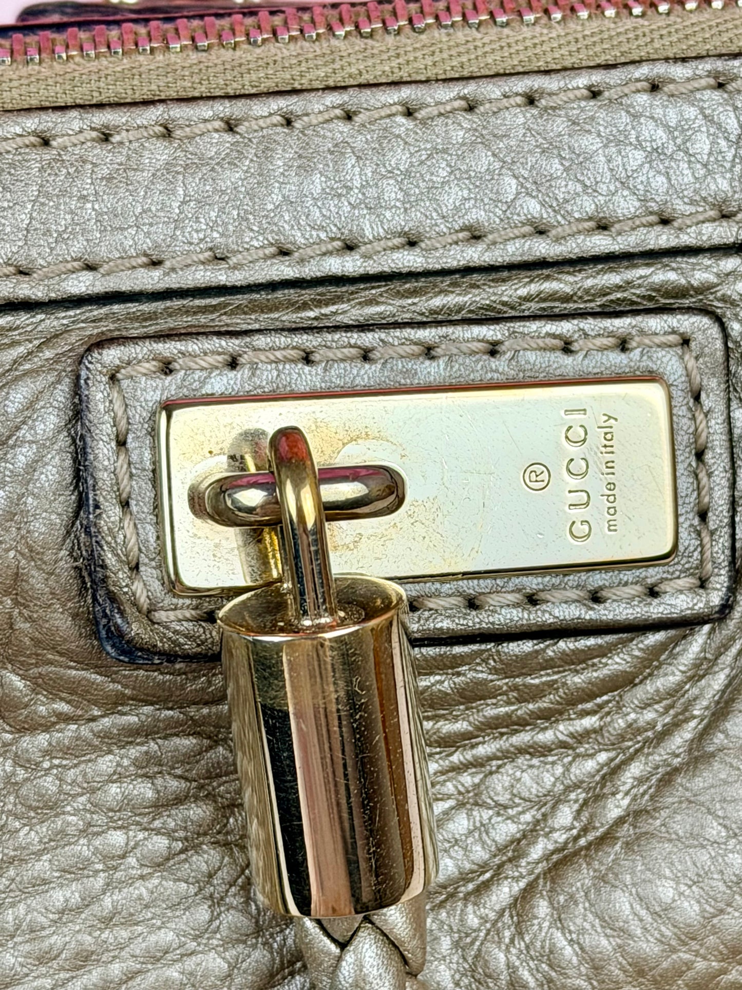 Bronze Gucci Bella