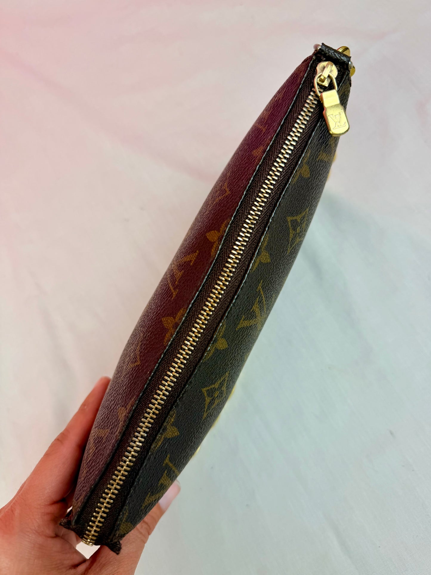 Pochette Accessories