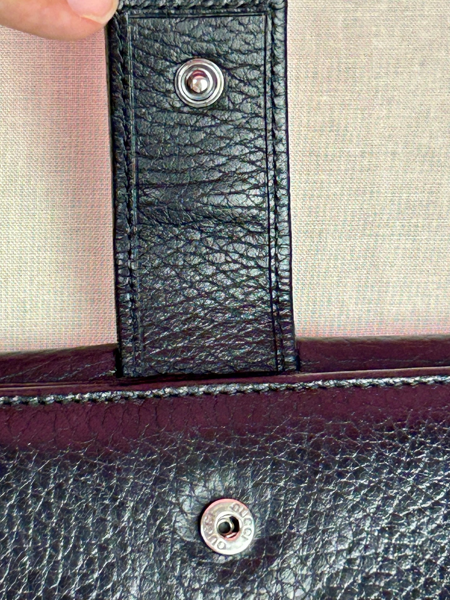 Black Gucci Organizer Wallet