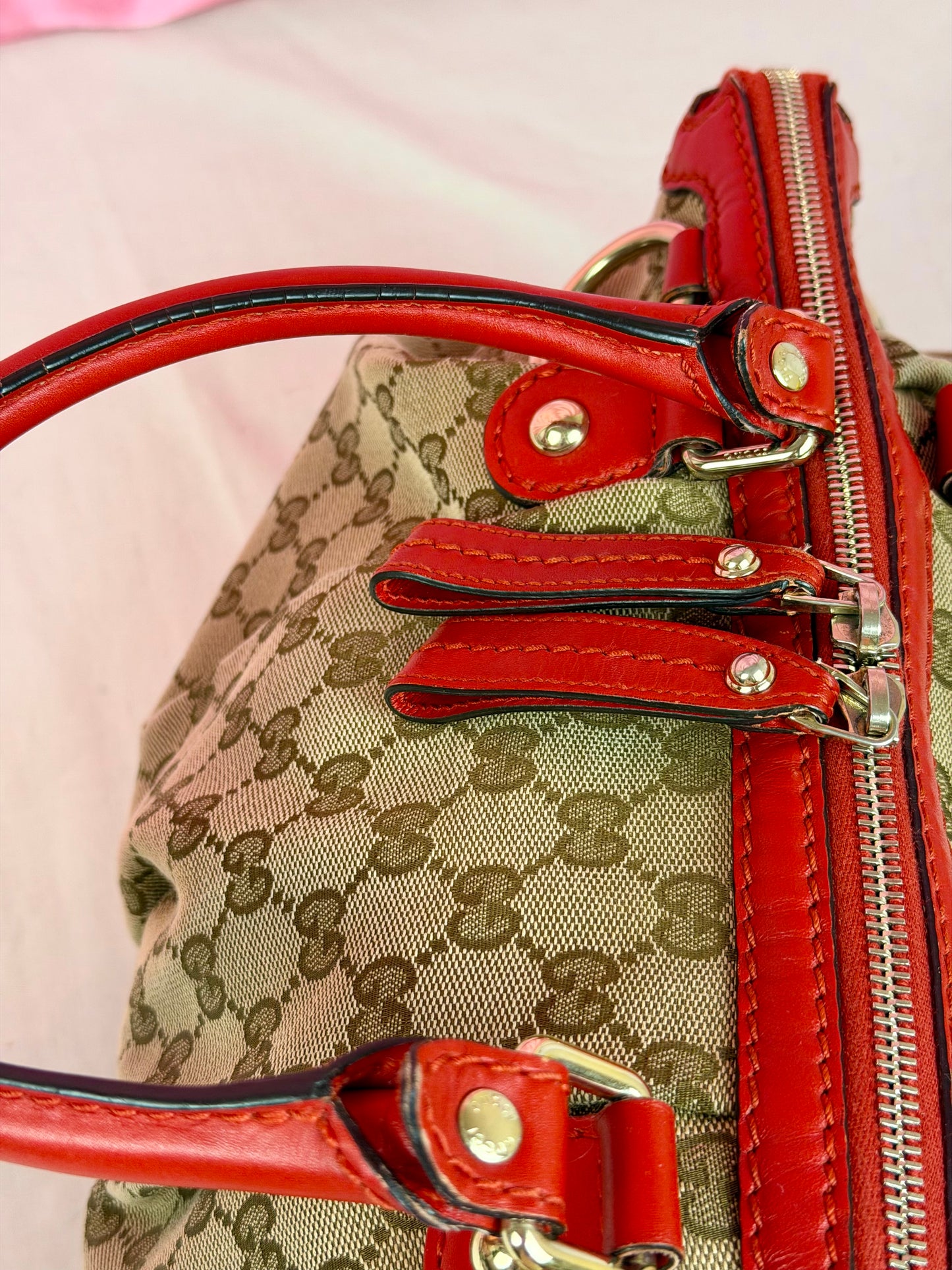 Gucci Sukey Two-Way