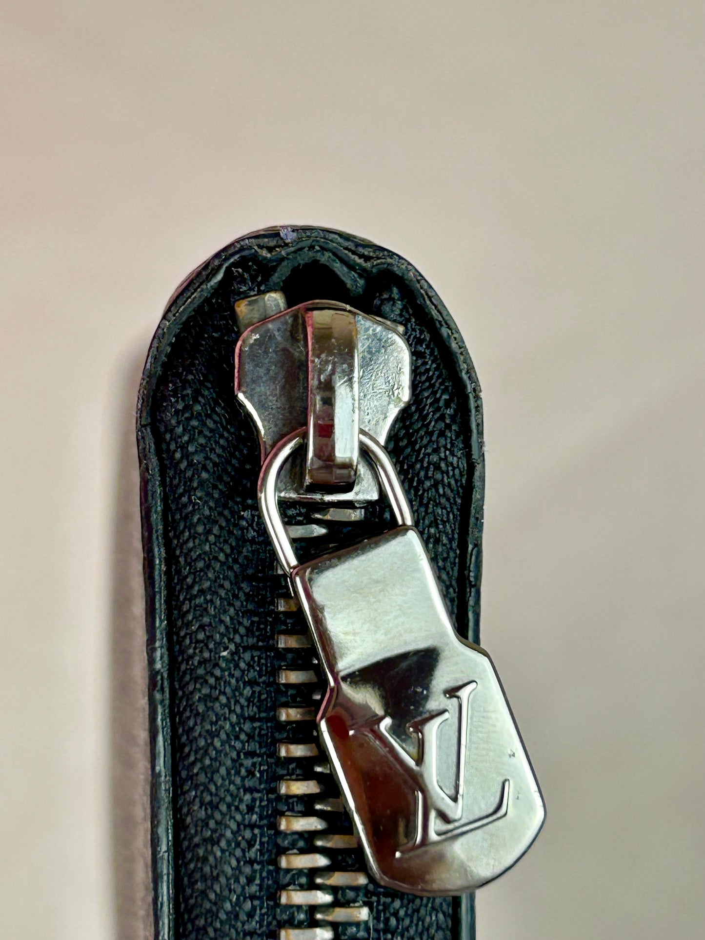 Brazza Wallet in Monogram Eclipse