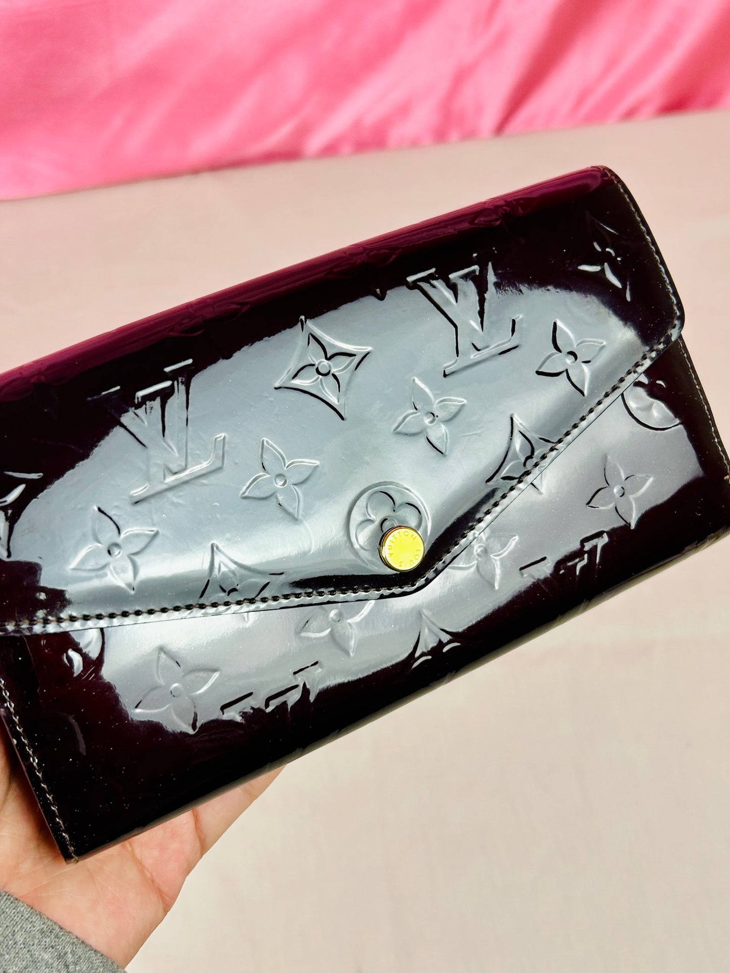 Dark Plum Vernis Sarah Wallet