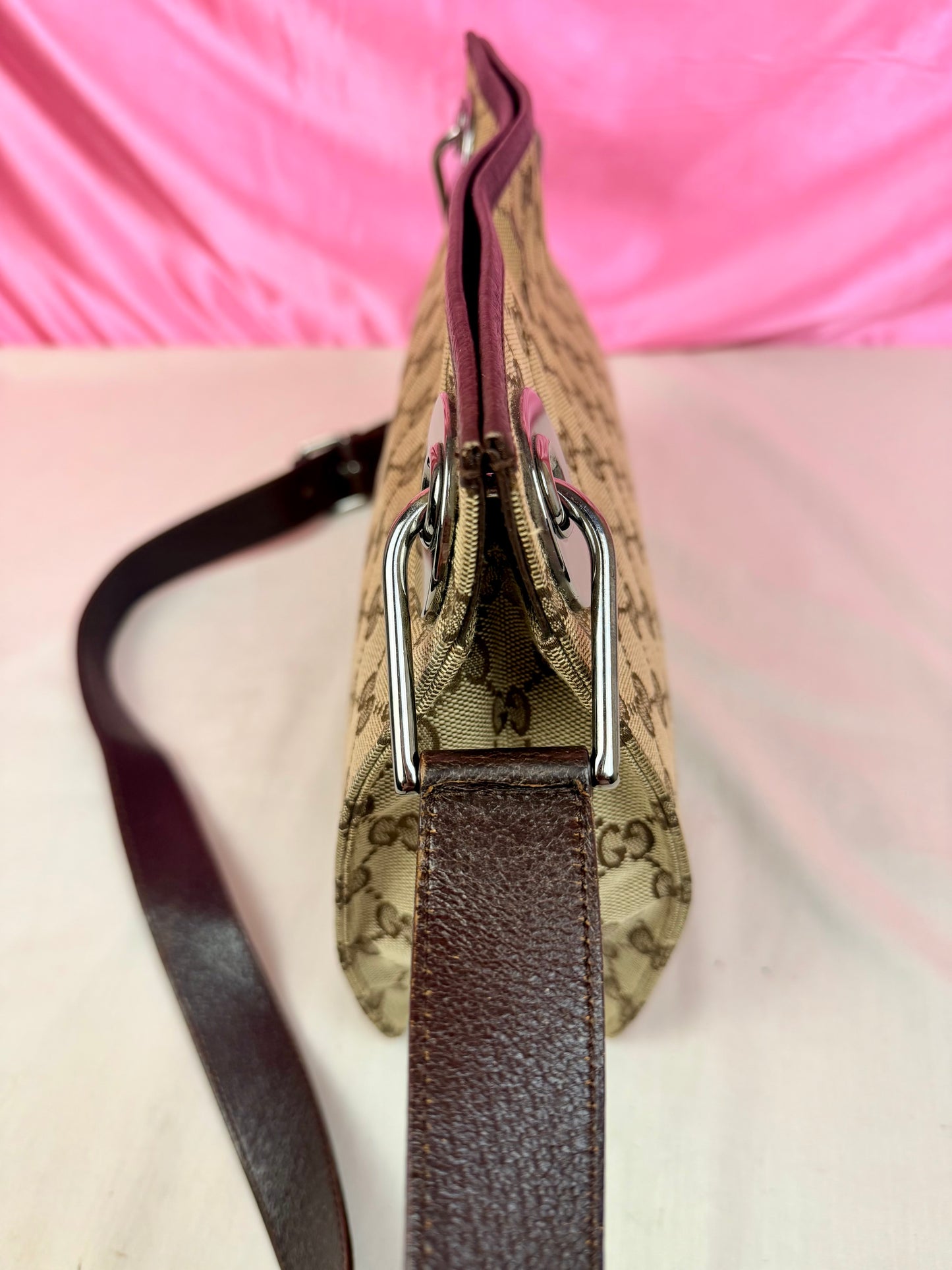 Gucci Supreme Eclipse Crossbody