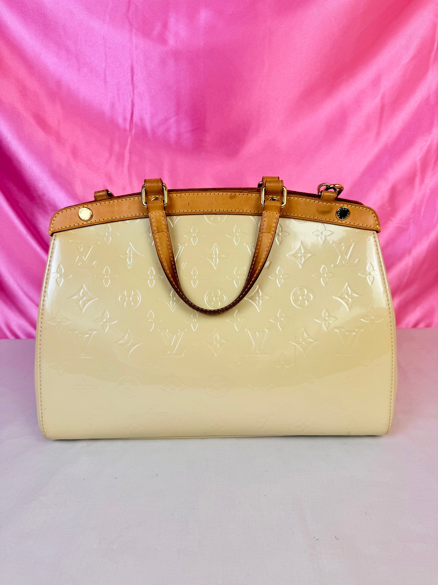 Brea MM in Pale Yellow Vernis