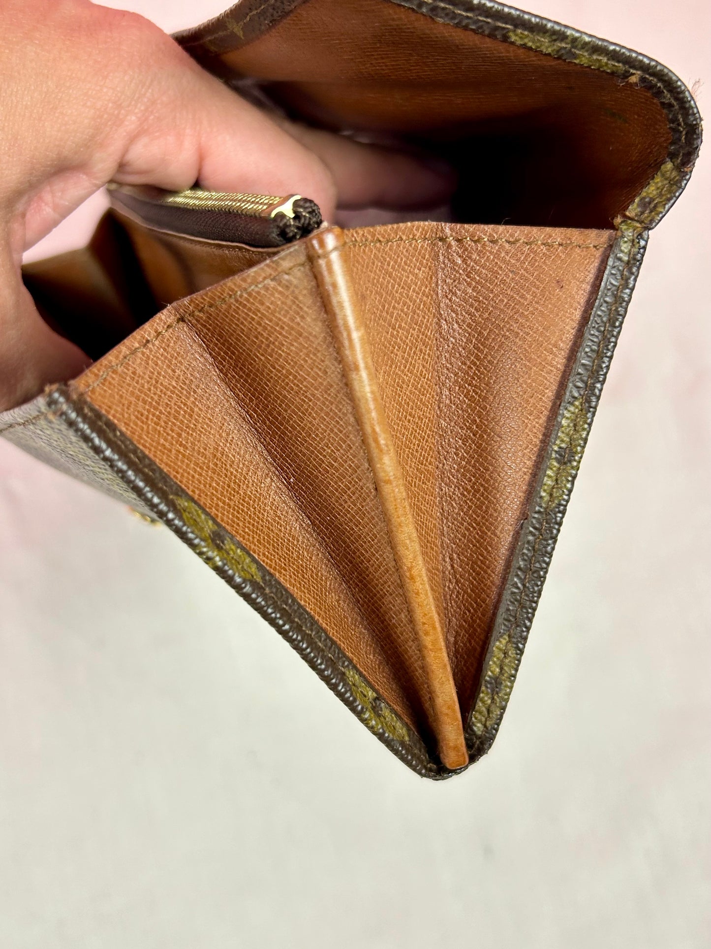 Vintage Wallet in Monogram