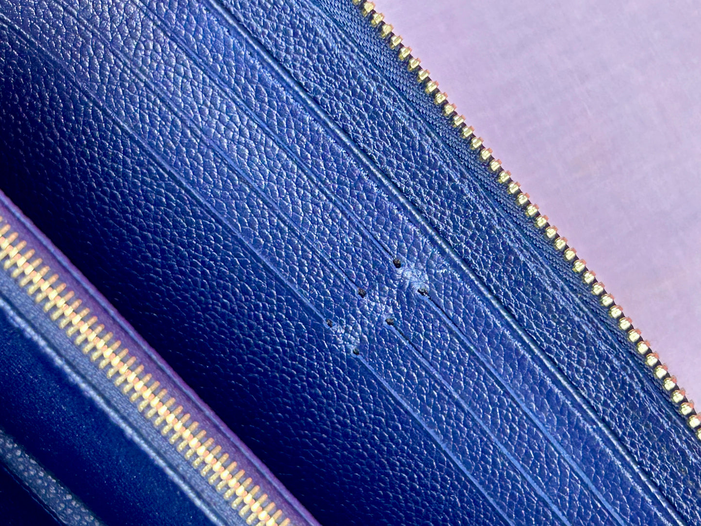 Navy Empreinte Zippy Wallet