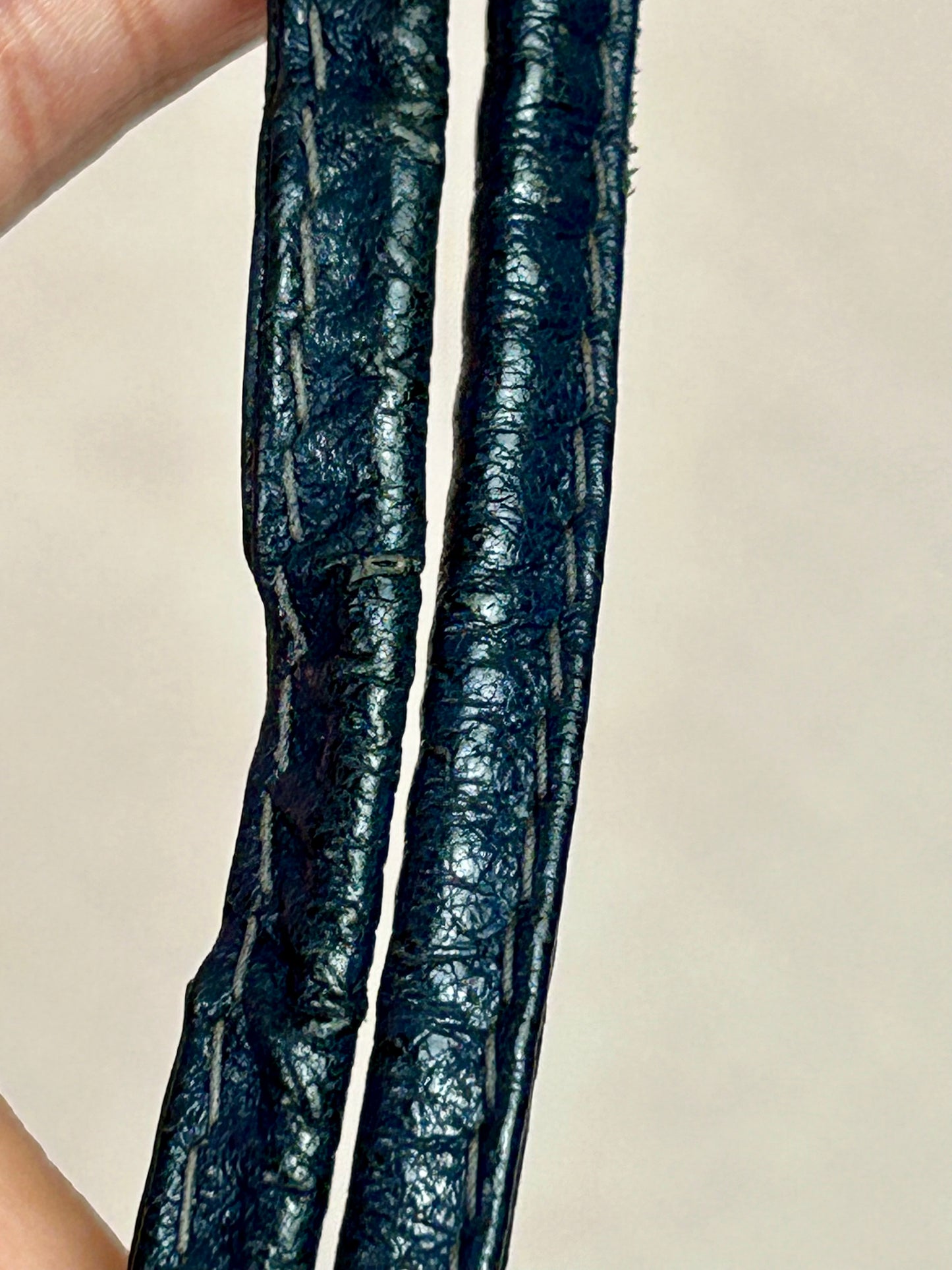 Small Navy Gucci Supreme