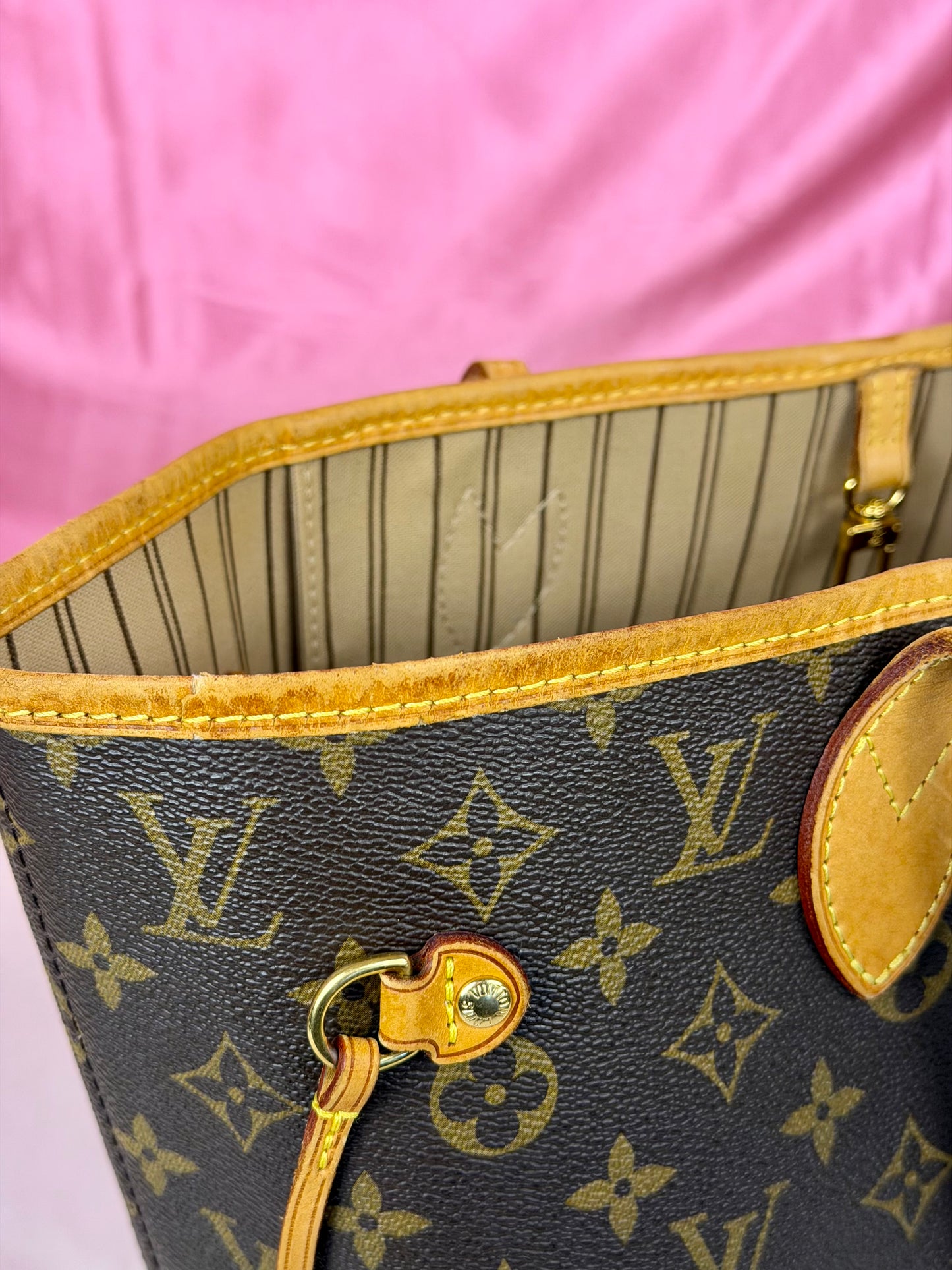 Neverfull MM in Monogram/Beige