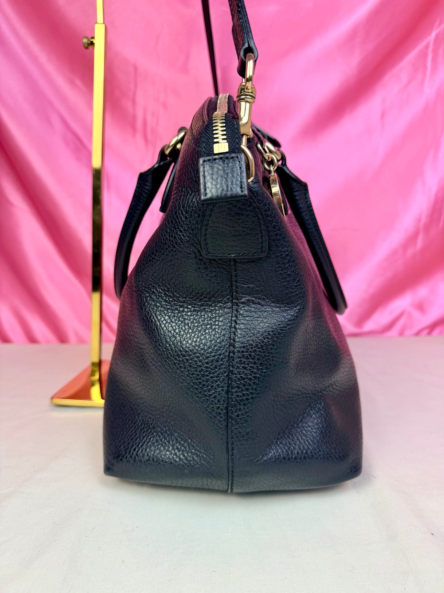 Black Gucci Dollar Calfskin Dome Satchel