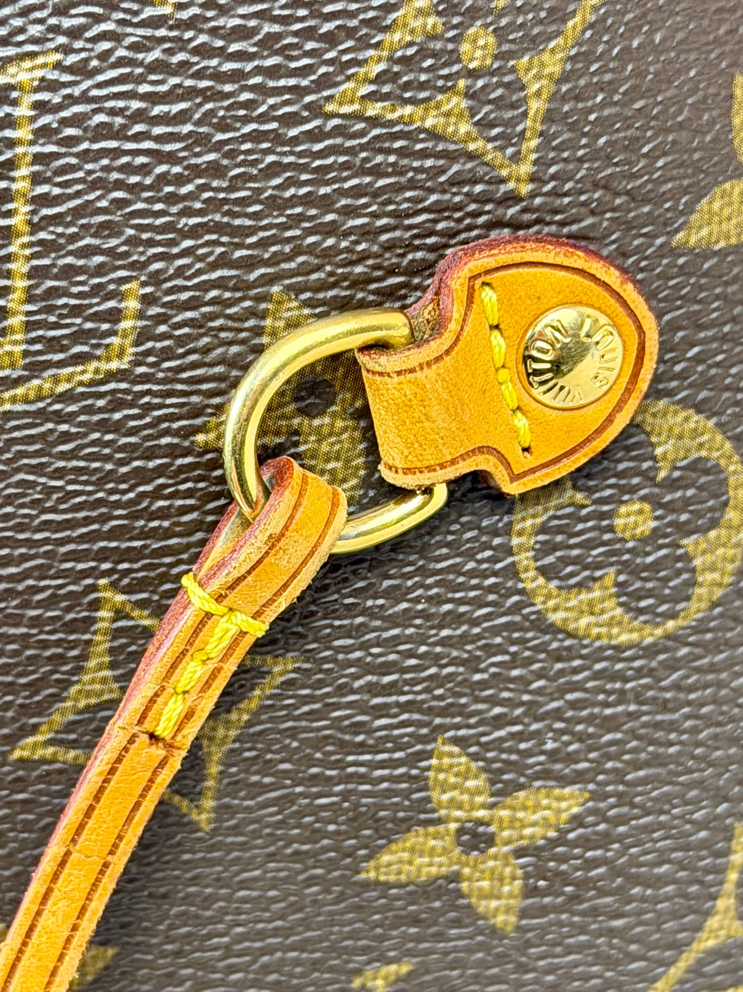 Neverfull MM in Monogram/Beige