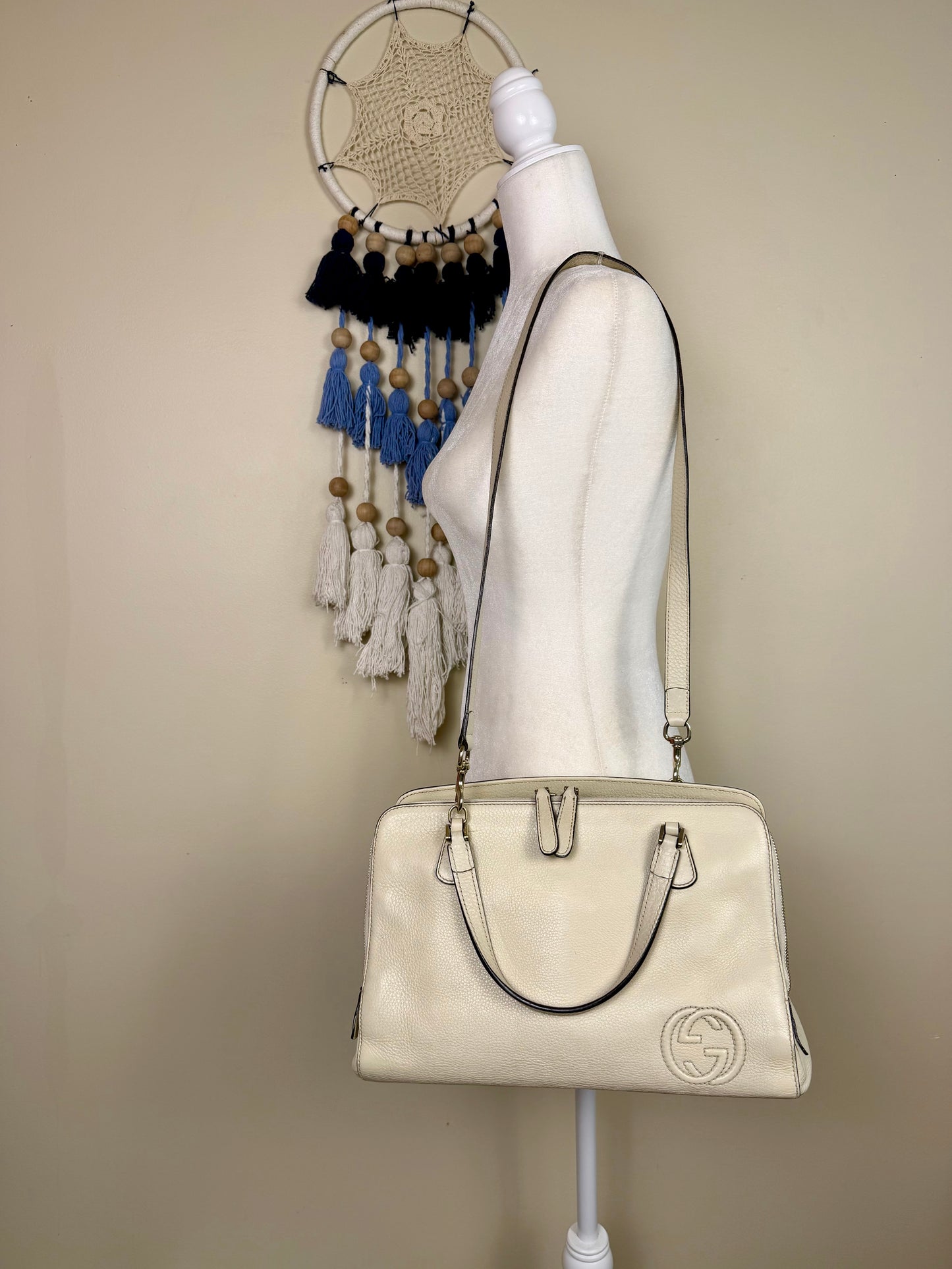 White Leather Interlocking G