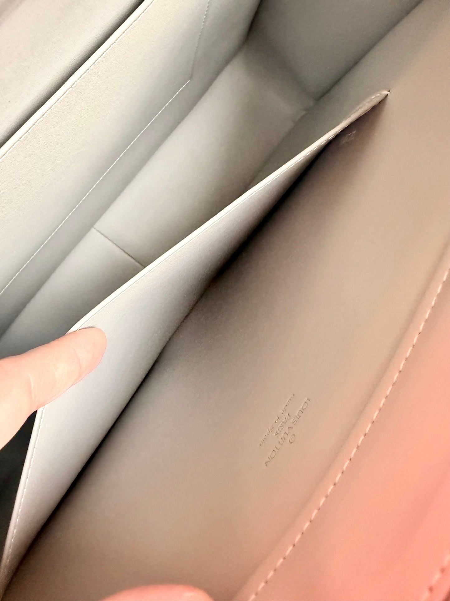 Colombus Tote in Green Vernis