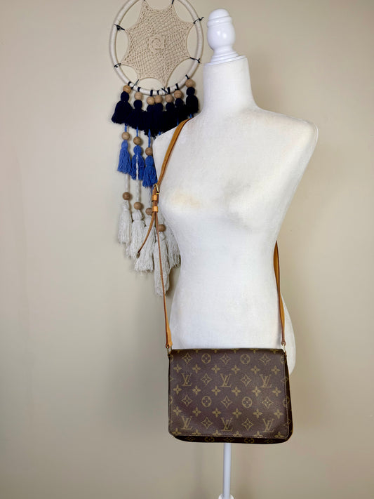 Musette Tango Crossbody