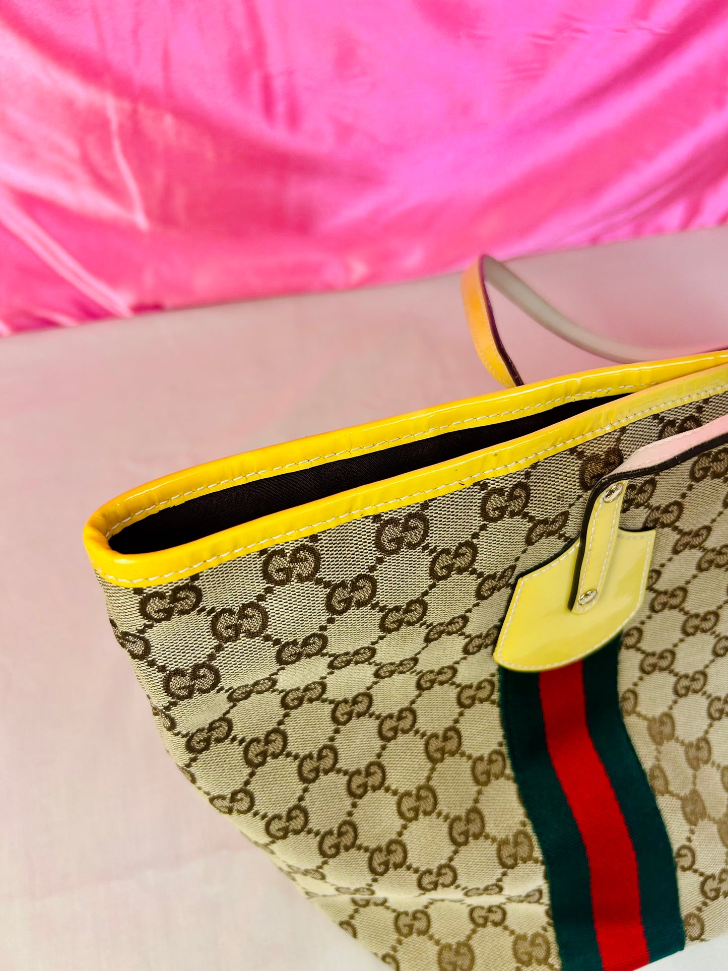 Medium Sherry Line Tote