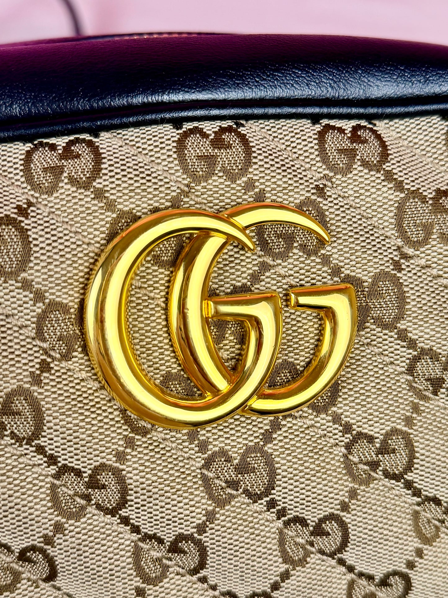 Black and Beige Small Gucci Marmont