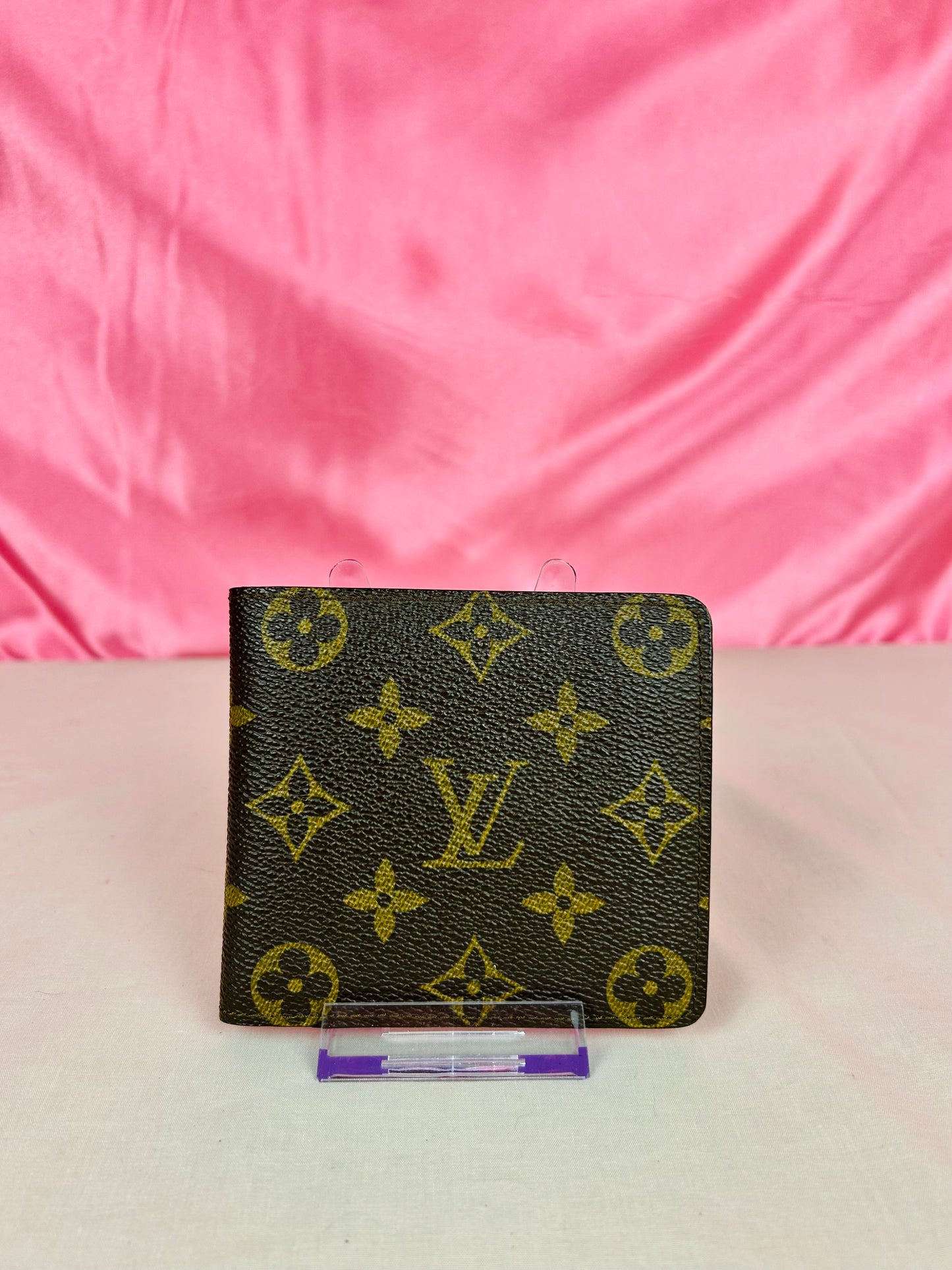 Bifold Wallet in Monogram