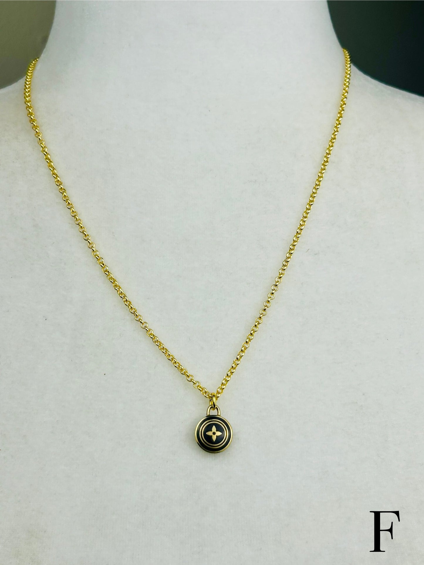 Brown Pastilles Charm Necklace