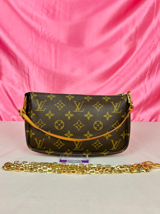 Pochette Accessories