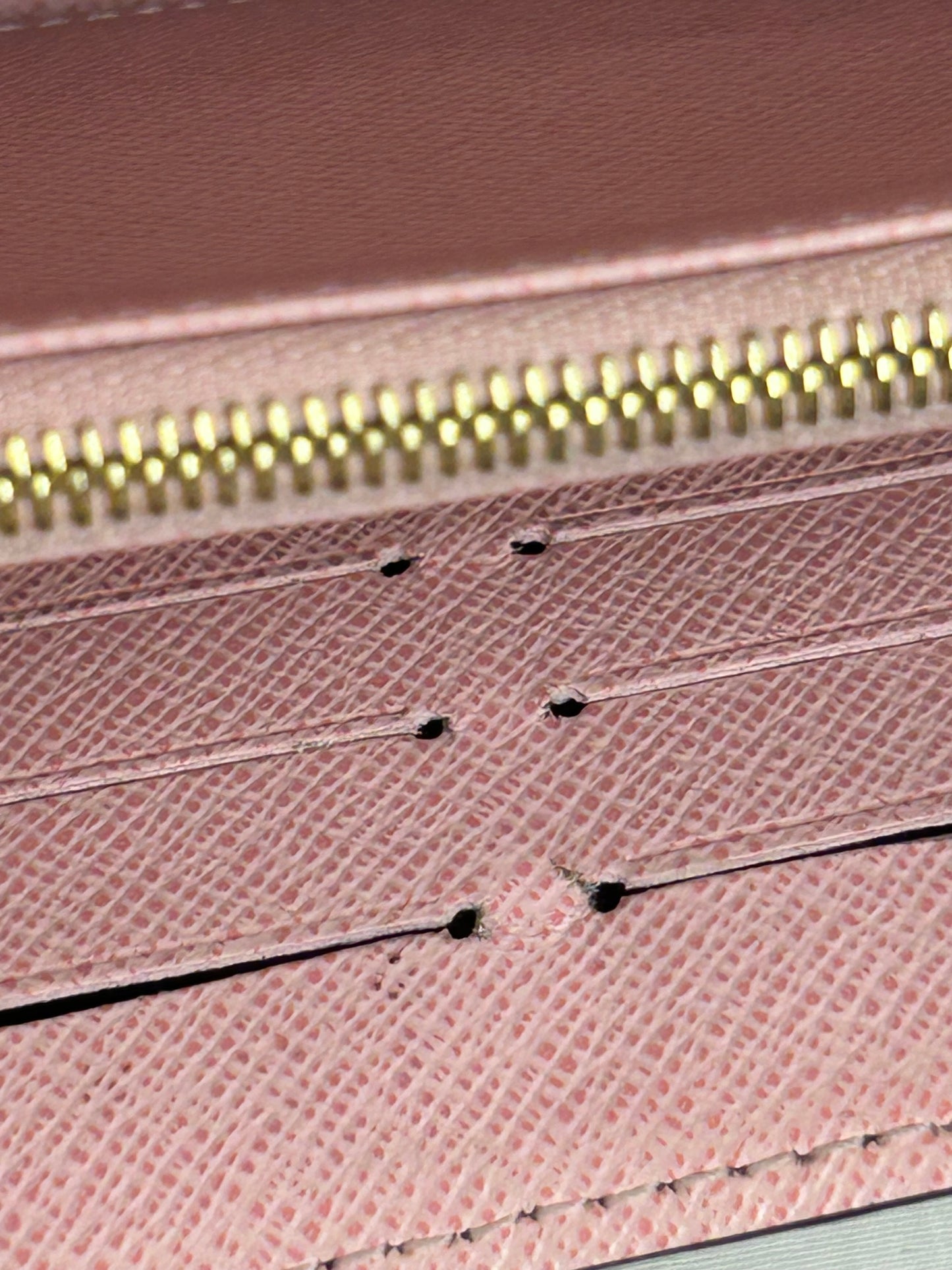 Sarah Wallet NM in Monogram/Rose