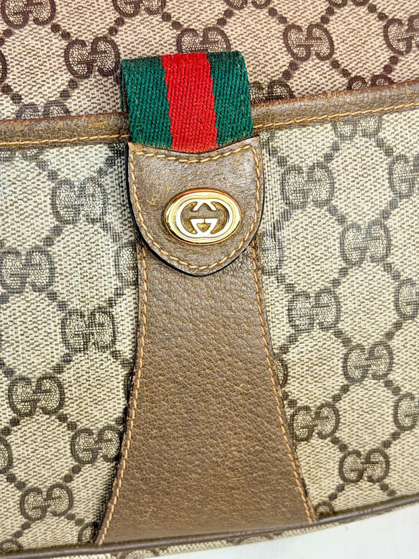 Medium Sherry Line Wedge