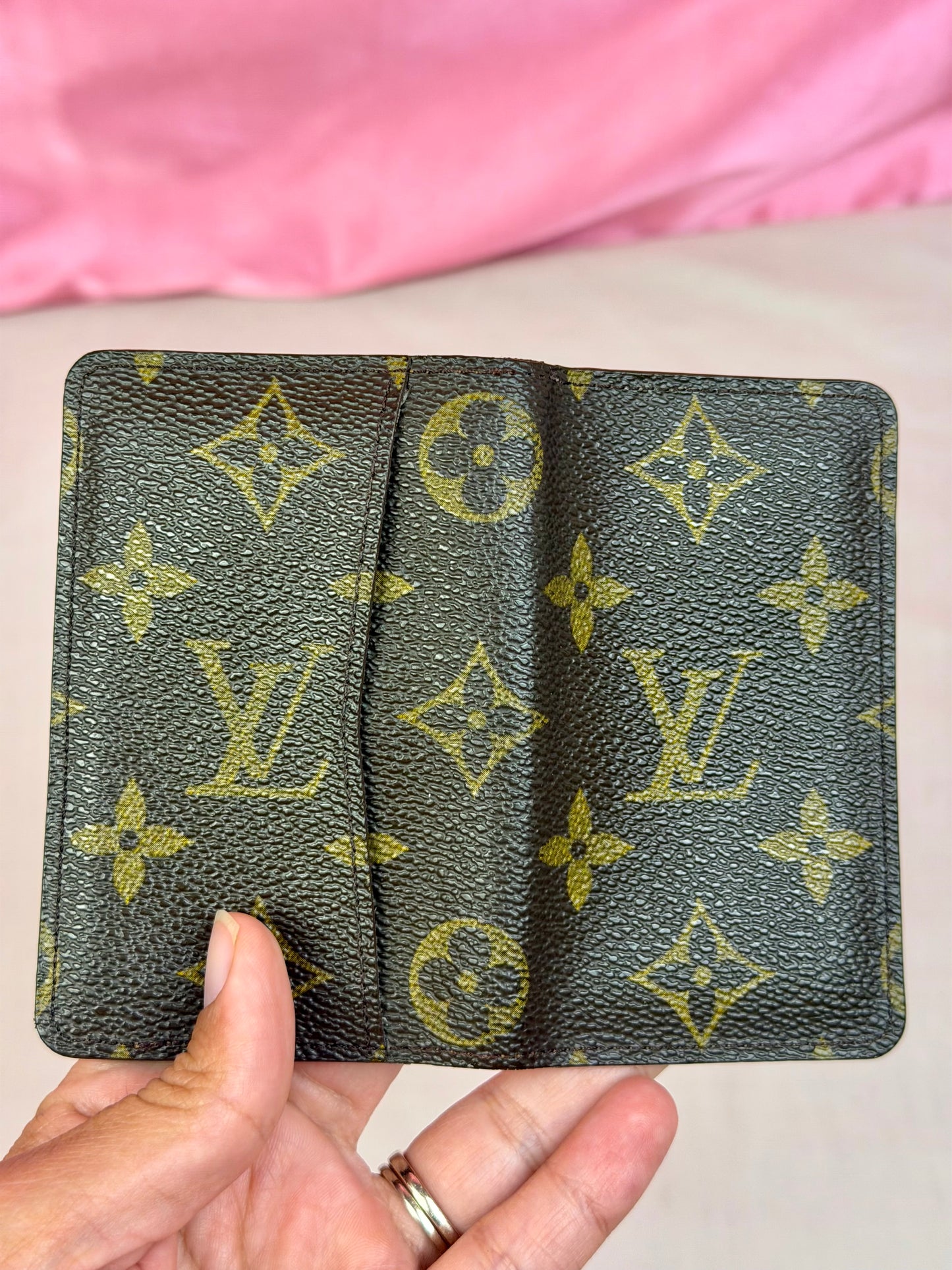 Vertical Card Case