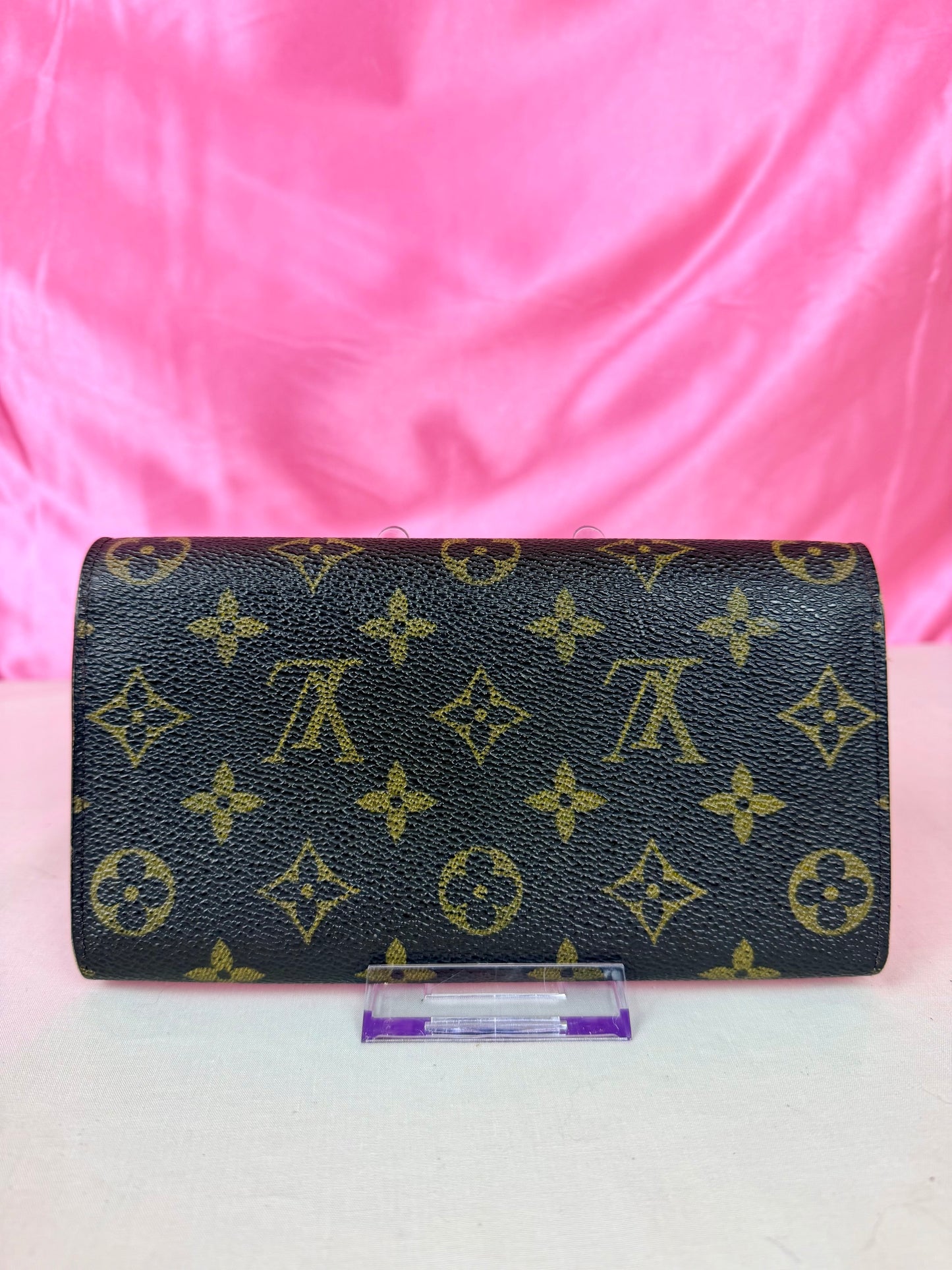 Sarah Wallet in Monogram