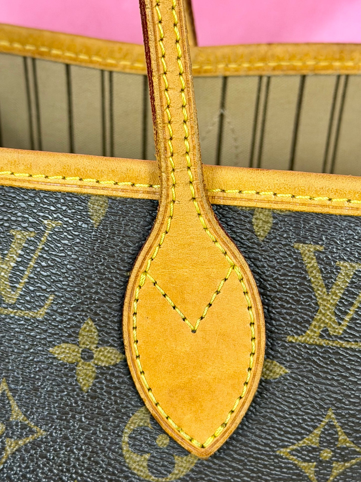 Neverfull MM in Monogram/Beige