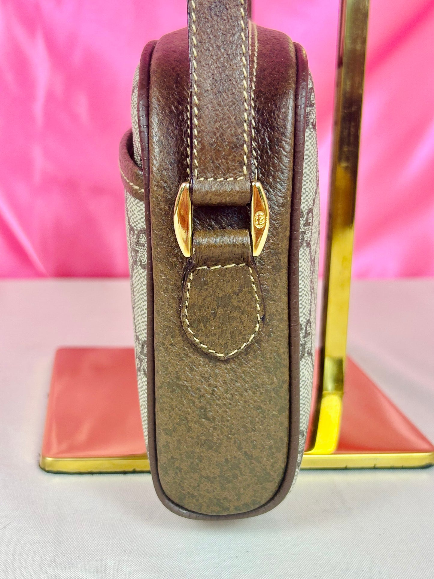 Vintage Gucci Supreme Sling