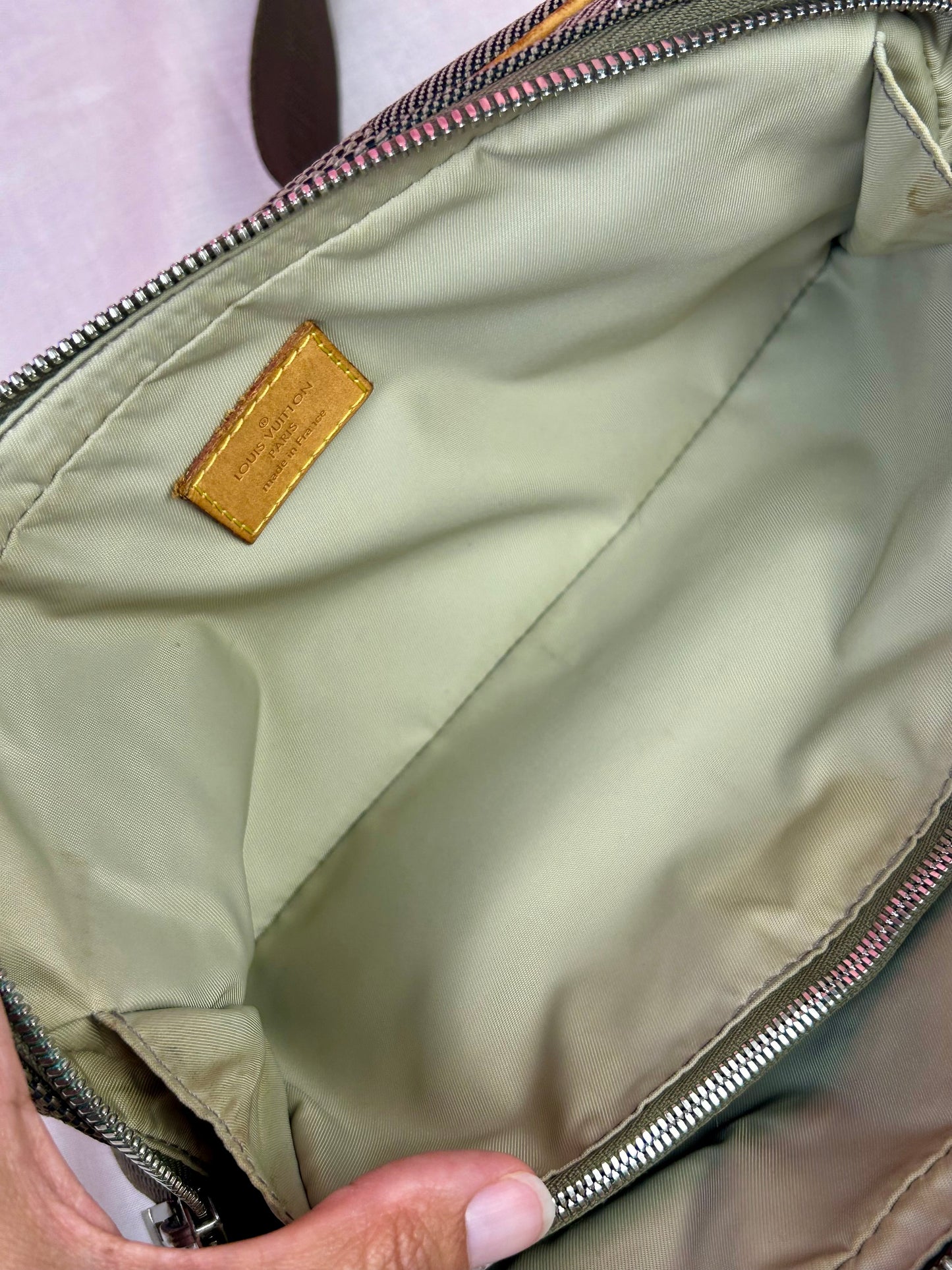 Louis Vuitton Damier Géant Bumbag