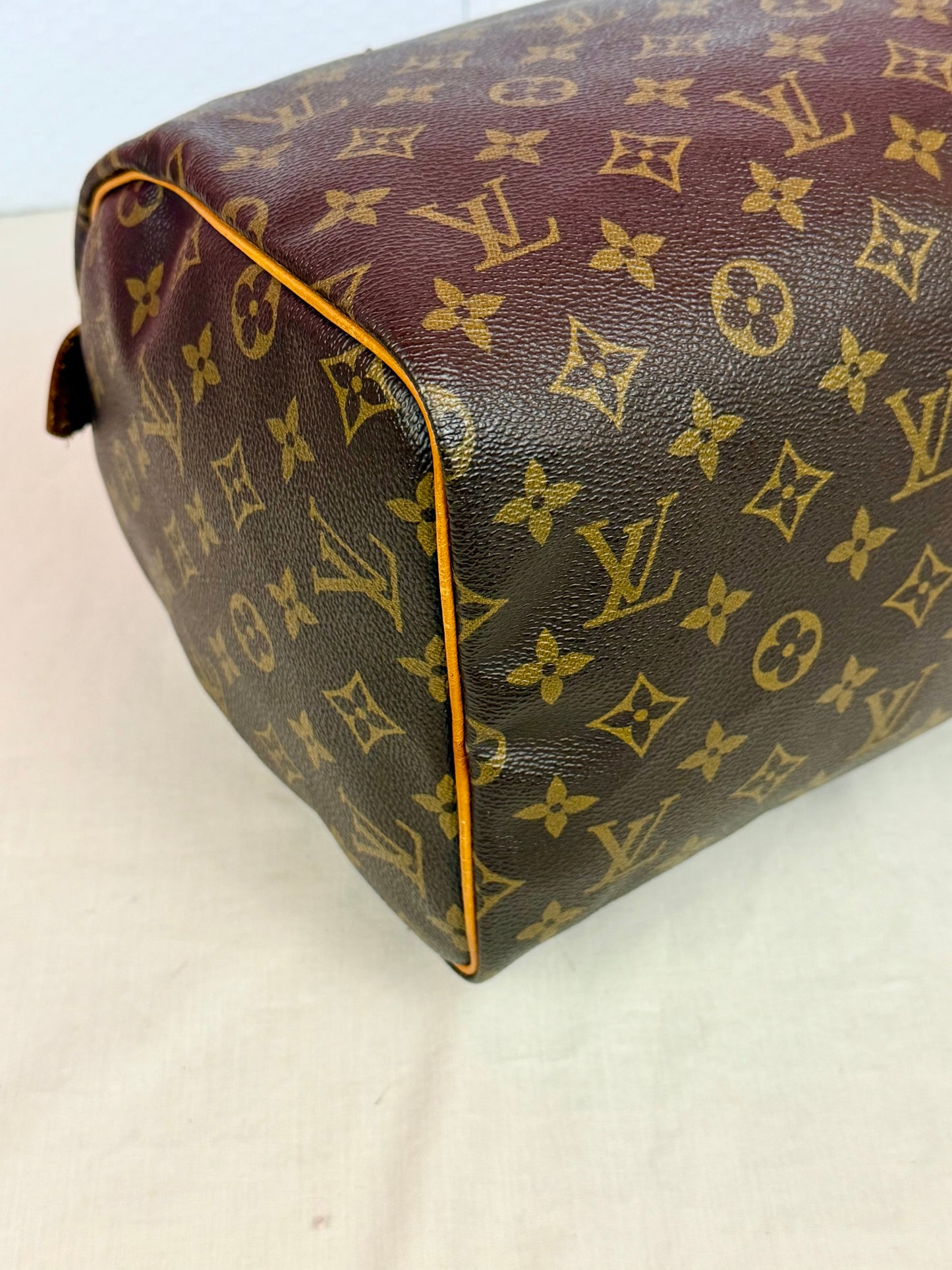 Vintage Speedy 30