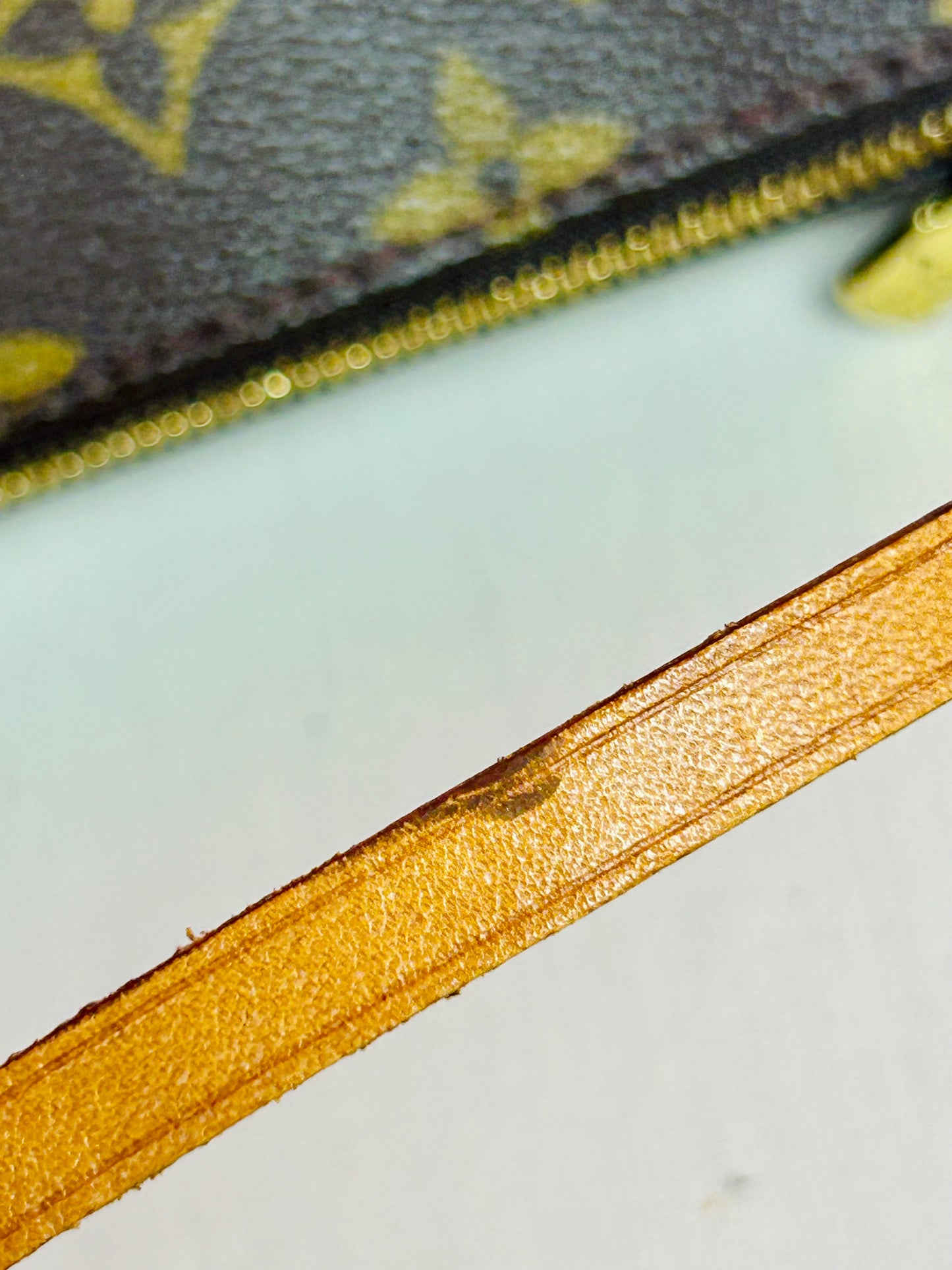 Pochette Accessories