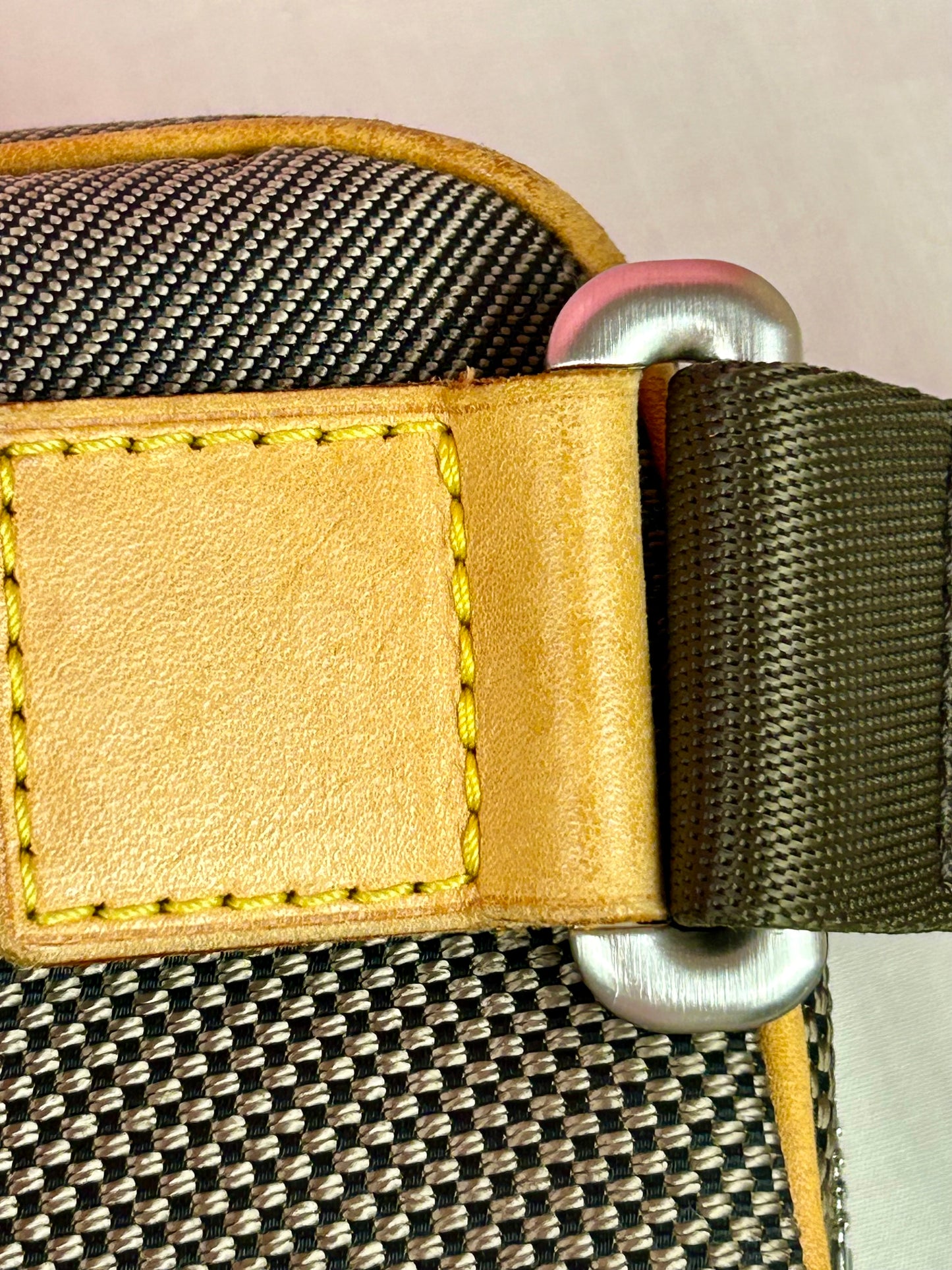 Damier Geant BumBag