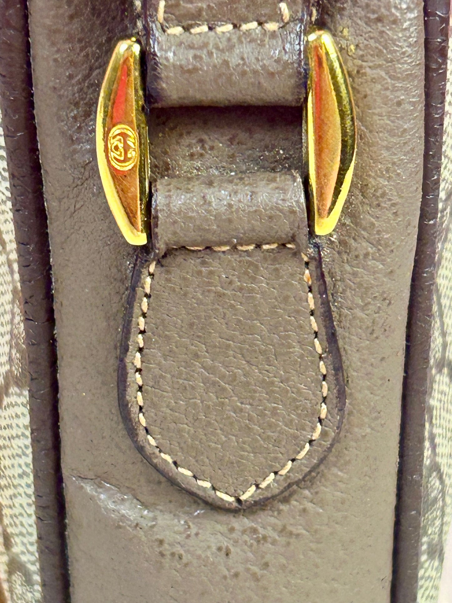 Gucci Vintage Sling Crossbody